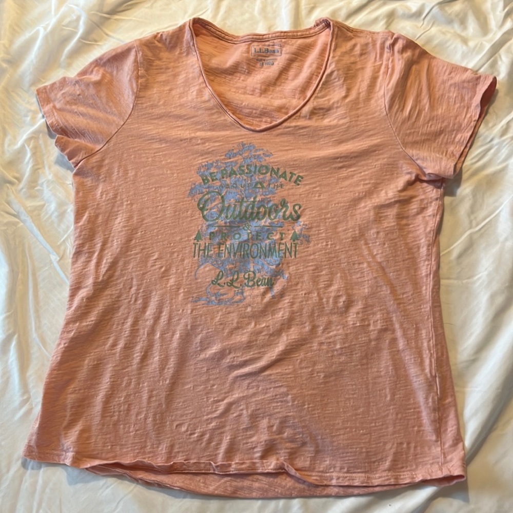 LL Bean tee